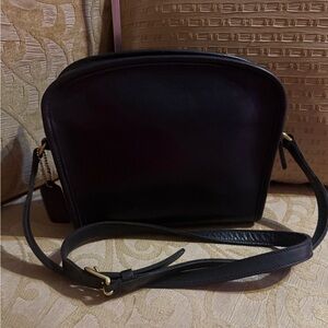 Coach Metropolis Zip Vintage (Style B9P-9087) preowned